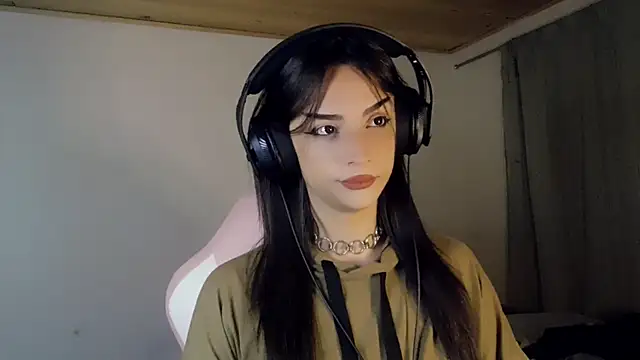 Snapshot of Dollbehavior_ chatting on 13, 1, 2026 Dollbehavior online show from 13, 1, 2026