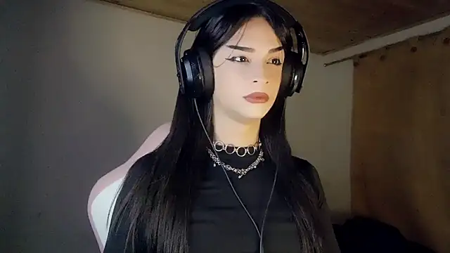 Dollbehavior  online show from 2, 2, 2026