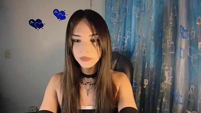 Snapshot of Dollbehavior_ chatting on 8, 11, 2025 Dollbehavior online show from 8, 11, 2025