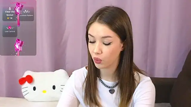 ellie kramer online show from 28, 4, 2026