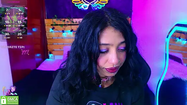 Snapshot of REDHOTTER_ chatting on 16, 6, 2026 REDHOTTER online show from 16, 6, 2026