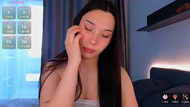 Kaia Sunshine Mia online show from 27, 5, 2026