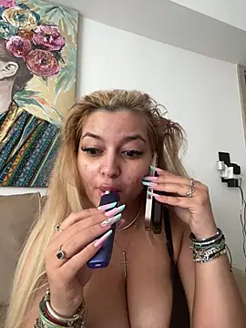 AllysonK online show from 22, 5, 2026