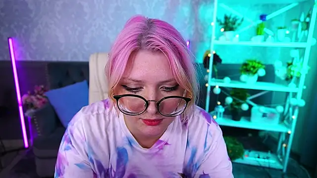 CoolTatis online show from 23, 9, 2025