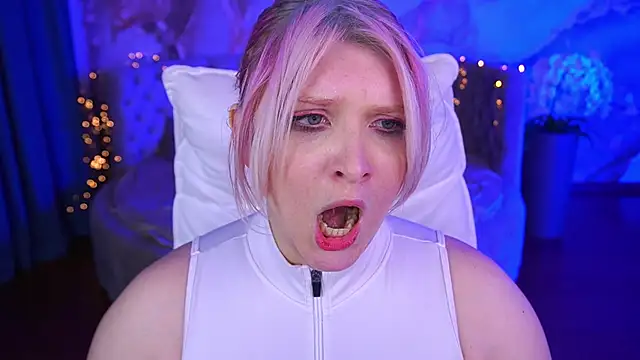 CoolTatis online show from 24, 10, 2025