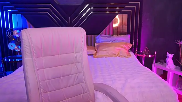 CoolTatis online show from 17, 12, 2025