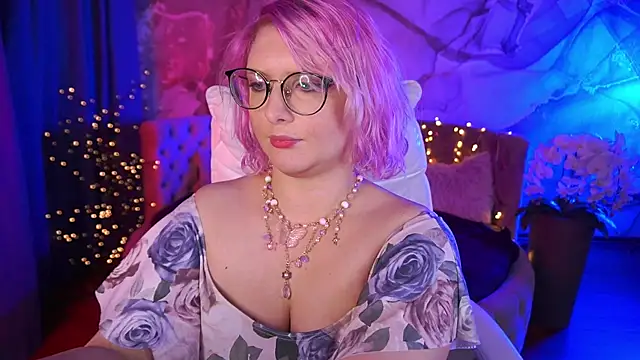 CoolTatis online show from 17, 9, 2025