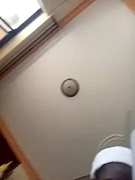 zainabsmile online show from 8, 10, 2025