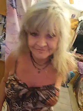 Snapshot of annika_lately chatting on 1, 7, 2026 annika lately online show from 1, 7, 2026