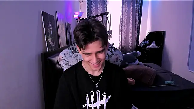 Foxicfu online show from 8, 3, 2026