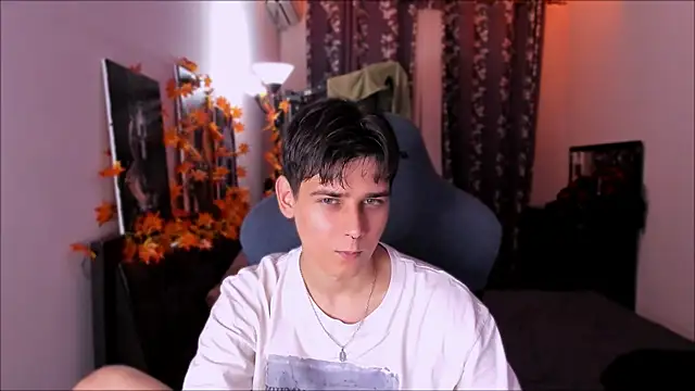 Snapshot of Foxicfu chatting on 3, 11, 2025 Foxicfu online show from 3, 11, 2025