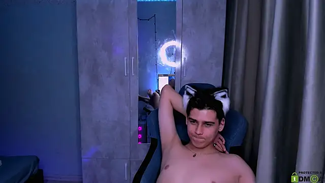 Snapshot of Foxicfu chatting on 21, 3, 2025 Foxicfu online show from 21, 3, 2025