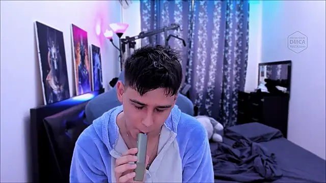 Snapshot of Foxicfu chatting on 16, 9, 2025 Foxicfu online show from 16, 9, 2025