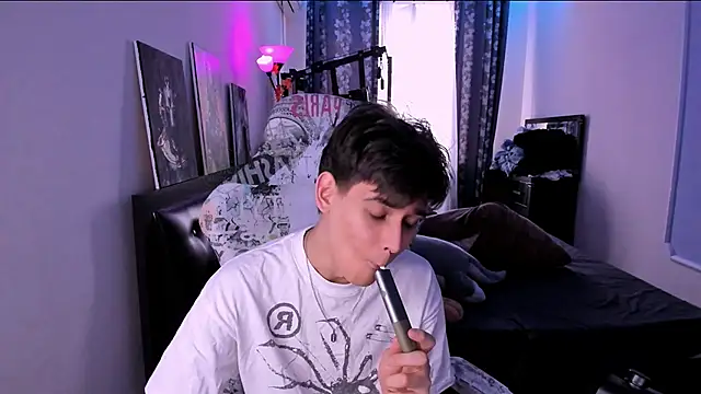 Foxicfu online show from 3, 3, 2026