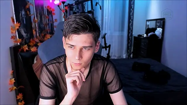 Snapshot of Foxicfu chatting on 6, 10, 2025 Foxicfu online show from 6, 10, 2025