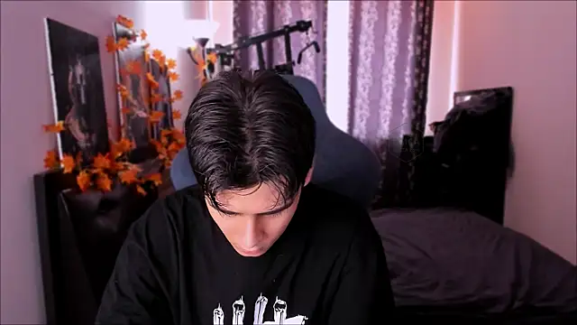 Snapshot of Foxicfu chatting on 13, 11, 2025 Foxicfu online show from 13, 11, 2025