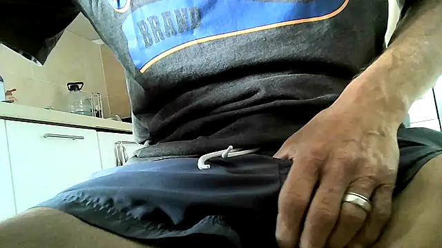 ewuich1 online show from 24, 1, 2025