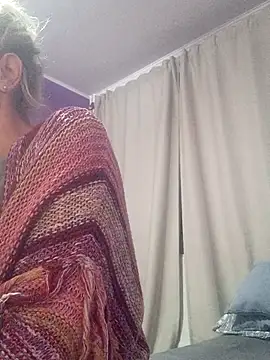 BritneyHudson online show from 18, 10, 2025