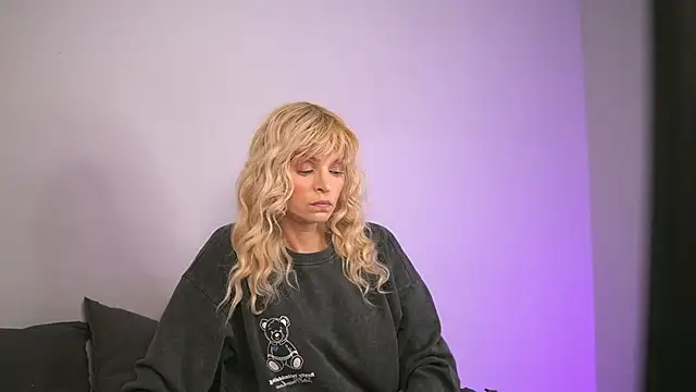 BritneyHudson online show from 15, 10, 2025