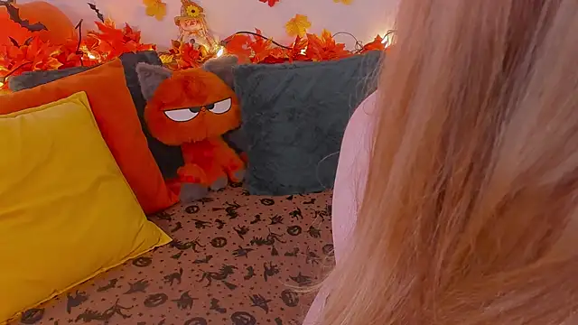 Tori the witch online show from 27, 10, 2025