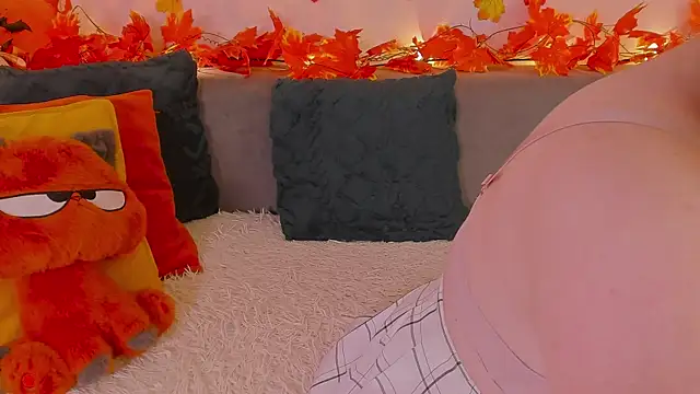 Tori the witch online show from 8, 11, 2025