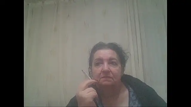 Snapshot of maturekorine chatting on 17, 2, 2026 maturekorine online show from 17, 2, 2026