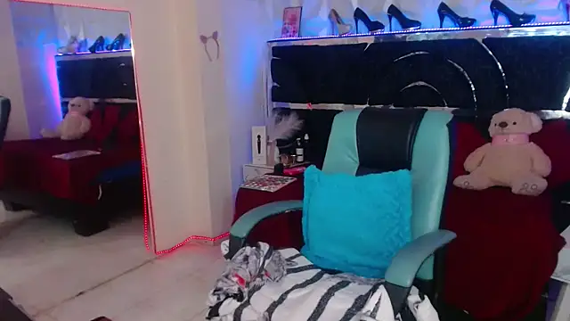 red moon 2 online show from 11, 2, 2026