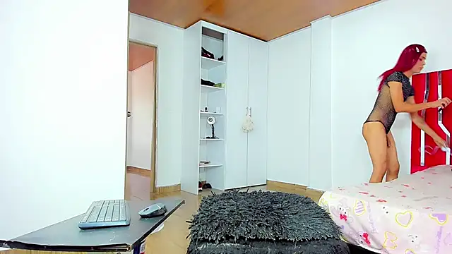 sexynicolqueen online show from 11, 1, 2026