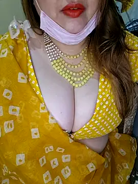 Snapshot of Rupaleesexy chatting on 5, 11, 2025 Rupaleesexy online show from 5, 11, 2025