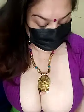 Snapshot of Rupaleesexy chatting on 20, 2, 2025 Rupaleesexy online show from 20, 2, 2025