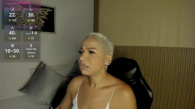 summer night  online show from 8, 4, 2026