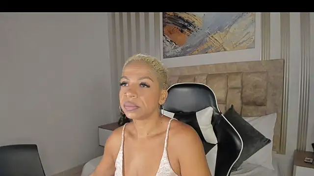 summer night  online show from 5, 12, 2025