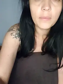 Snapshot of KarameloVzla chatting on 18, 11, 2025 KarameloVzla online show from 18, 11, 2025