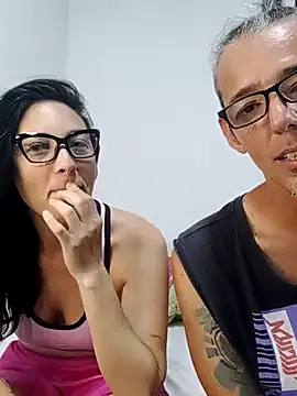 Snapshot of KarameloVzla chatting on 22, 9, 2025 KarameloVzla online show from 22, 9, 2025