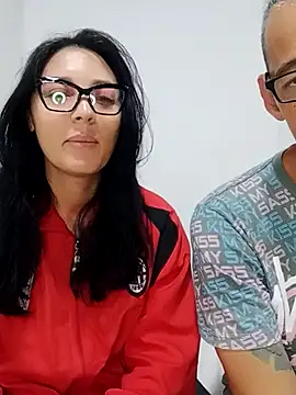 Snapshot of KarameloVzla chatting on 1, 10, 2025 KarameloVzla online show from 1, 10, 2025