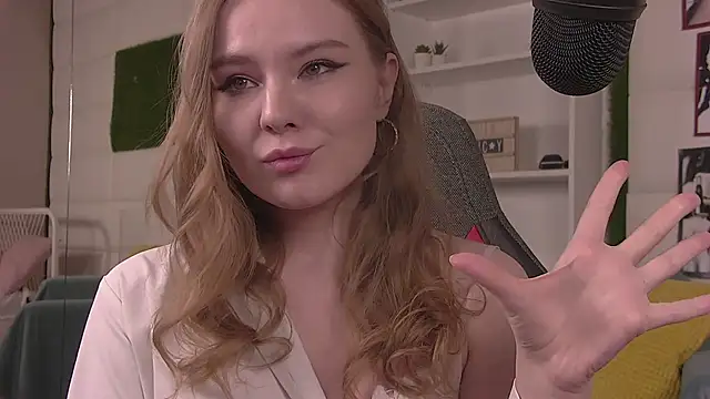 ValerieViolette online show from 16, 2, 2025