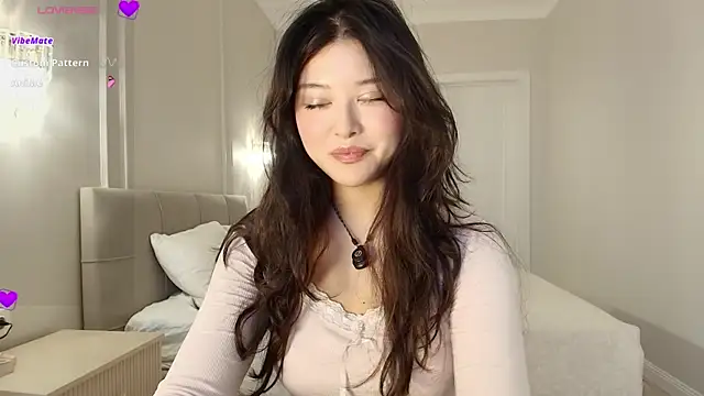tenderlybaee online show from 8, 6, 2026