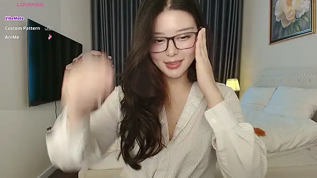 tenderlybaee online show from 23, 3, 2026