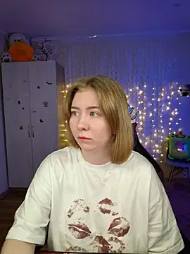 D0nna  online show from 27, 2, 2026