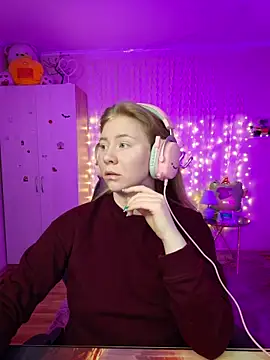 D0nna  online show from 30, 3, 2026