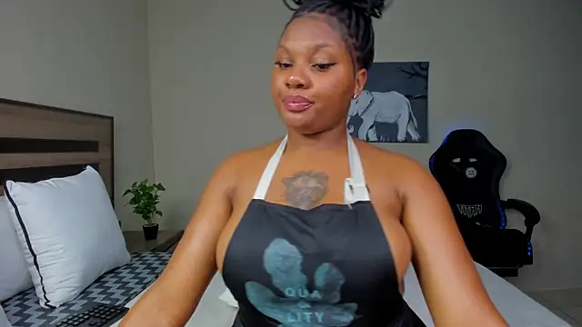 Snapshot of Renee-18 chatting on 24, 2, 2026 Renee-18 online show from 24, 2, 2026