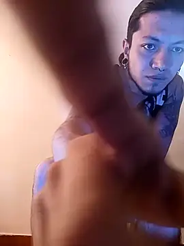 Dicaprioo  online show from 6, 3, 2026