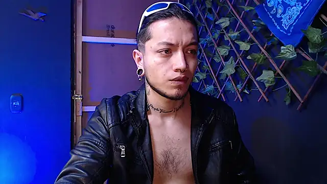 Dicaprioo  online show from 25, 11, 2025