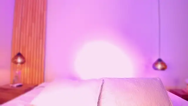 EmilyHaan online show from 11, 2, 2026