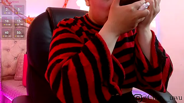 Charlotte Jones   online show from 25, 10, 2025