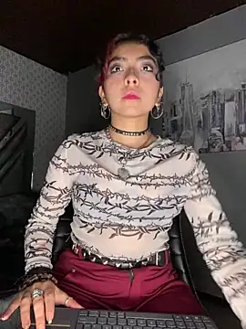  Gothiccbitch  online show from 8, 1, 2025