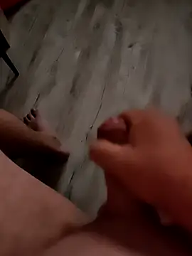 Szeltolo001 online show from 1, 10, 2025