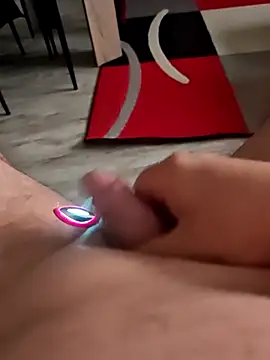 Szeltolo001 online show from 28, 2, 2026