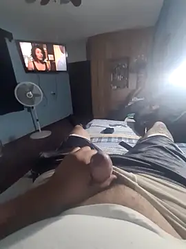 Snapshot of GILBERTHOR92 chatting on 6, 2, 2026 GILBERTHOR92 online show from 6, 2, 2026