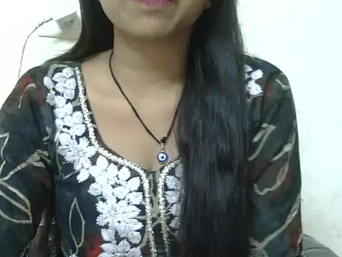 momo lov online show from 19, 10, 2025